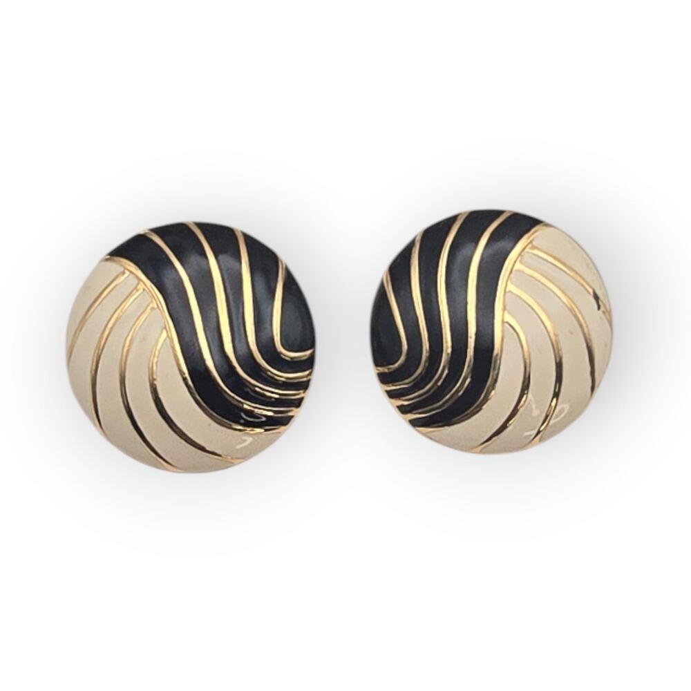 Black Cream Enamel Gold Tone Swirl Earrings Napier Vintage Executive Chic